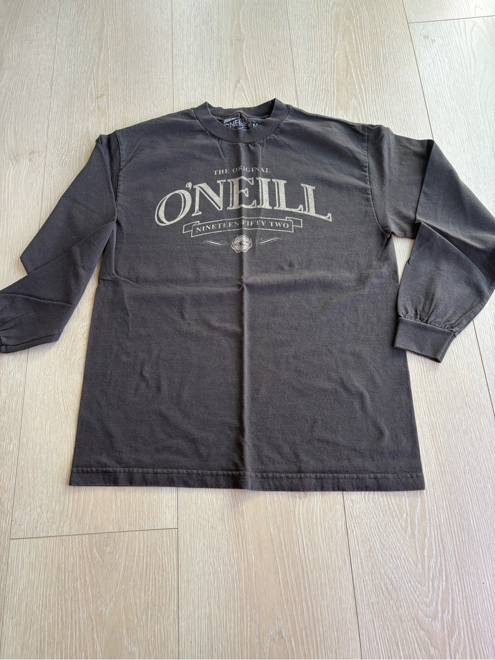 O'Neill Men's Long Sleeve Logo Tee in Dark Brown